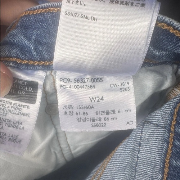 Levi’s 501 Women’s Denim Cutoff Shorts W24 Button Fly High Rise Frayed Hem - Picture 4 of 4